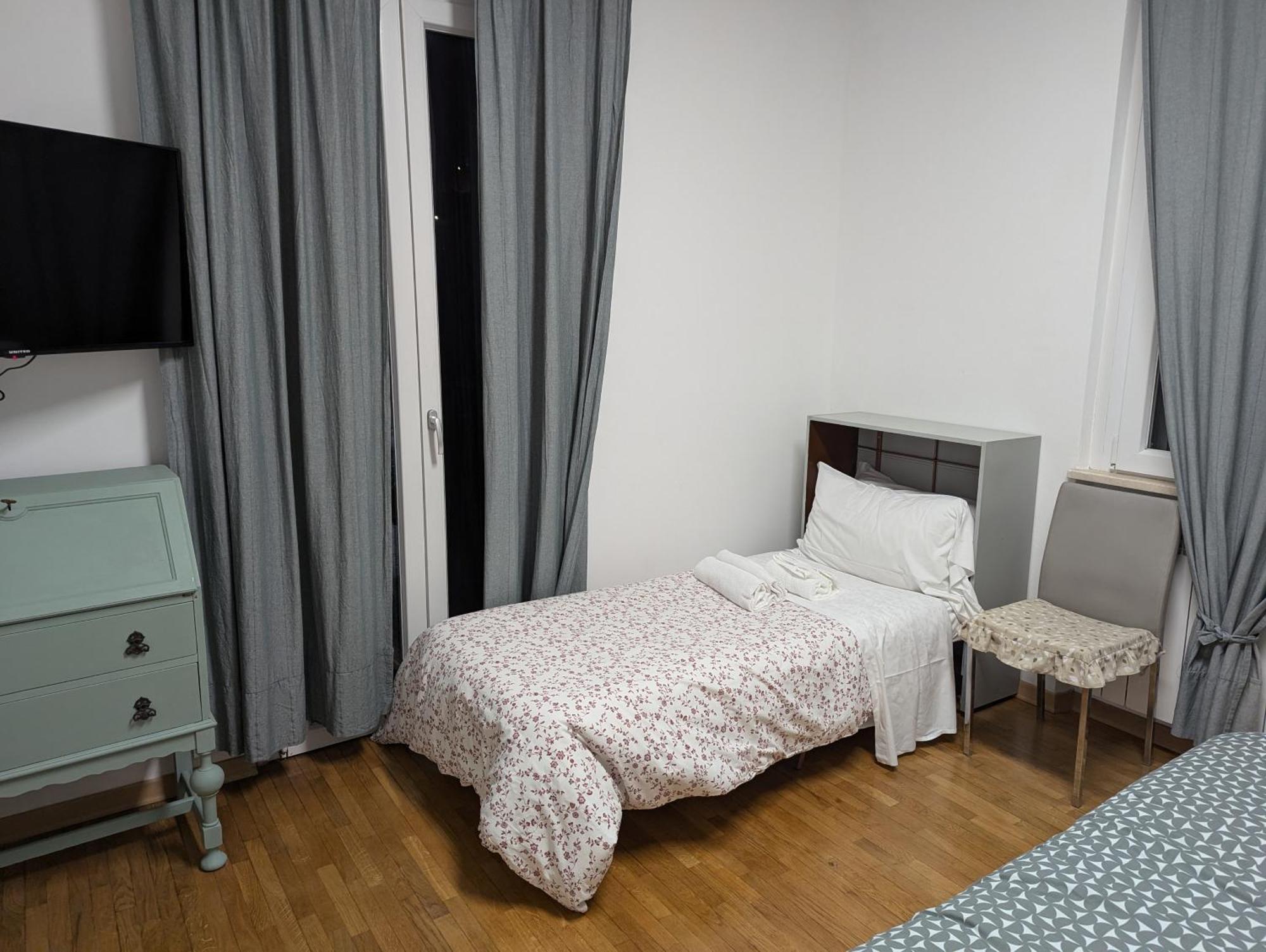 Galteri Housing 1 Terrazzo Privato Con Vista Apartment Perugia Luaran gambar